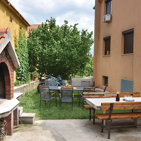 Sobe Melada Гостьовий будинок 3*