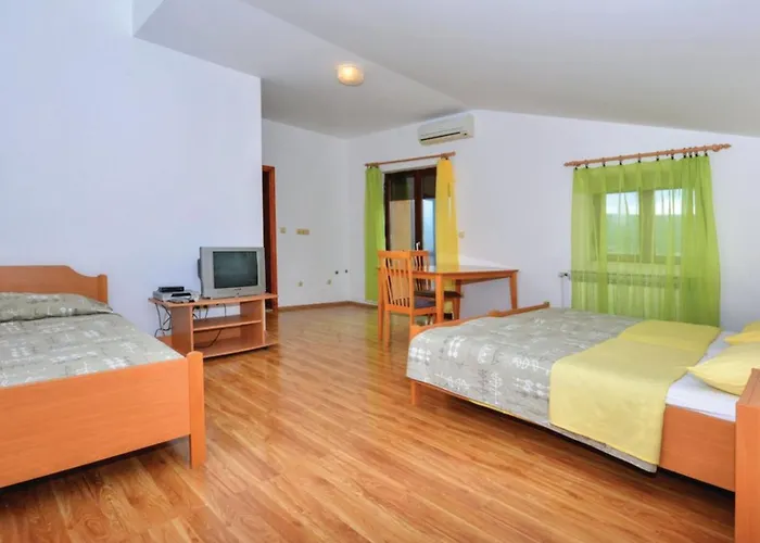 Sobe Melada 3* Trilj